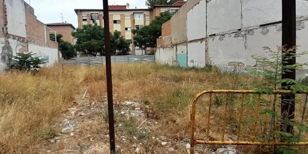 Terreno en calle de Sant Sadurní, 20