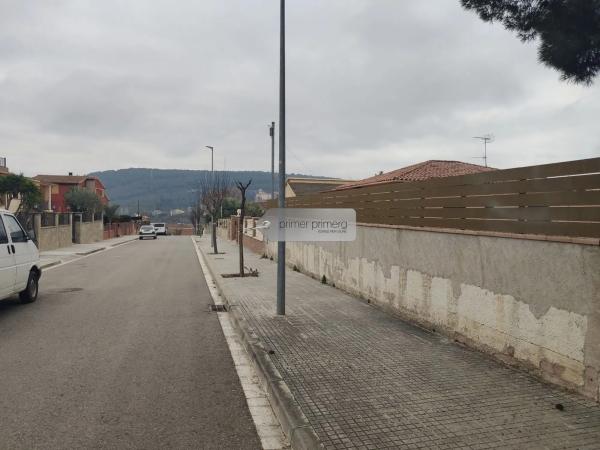 Terreno en calle de Salvador Espriu