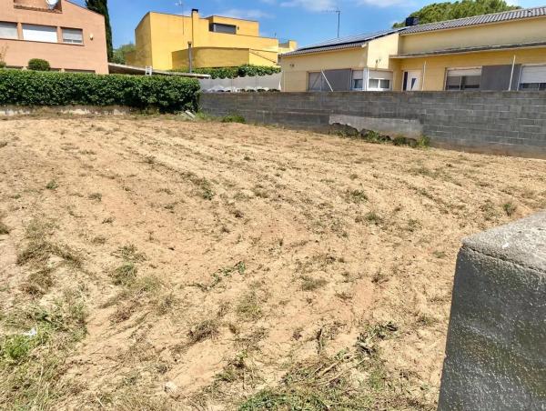 Terreno en Santa Margarida i els Monjos