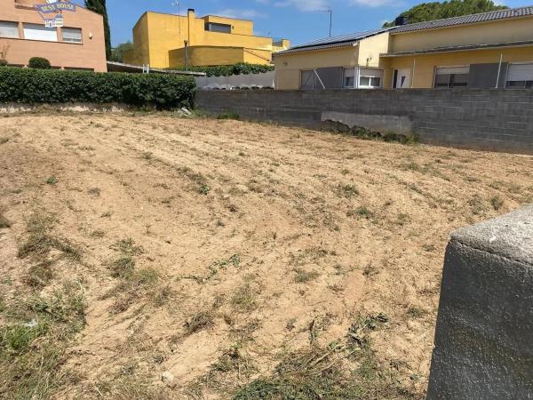 Terreno en Santa Margarida i els Monjos