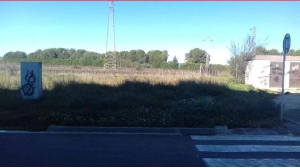 Terreno en avenida Països Catalans