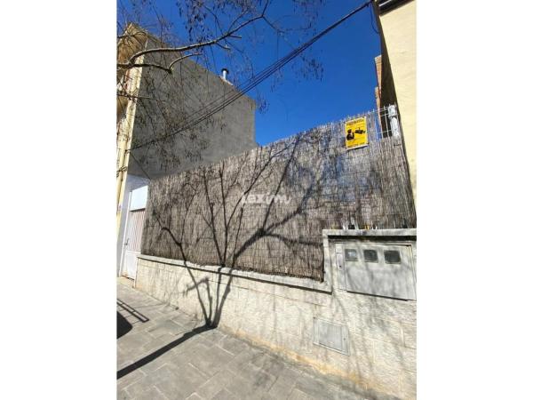 Terreno en calle de l'Estació