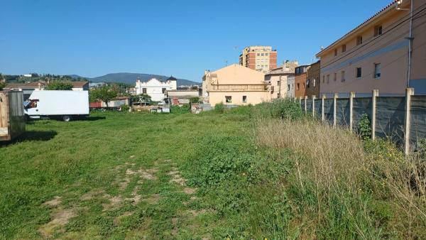 Terreno en calle de Sant Sadurní