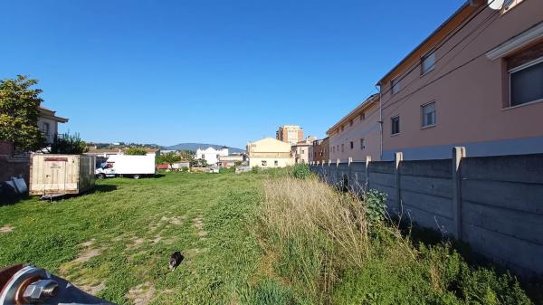 Terreno en calle de Sant Sadurní