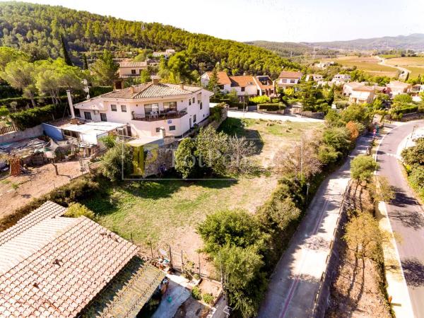 Terreno en camino de la Creu s/n