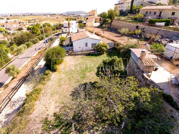 Terreno en camino de la Creu s/n