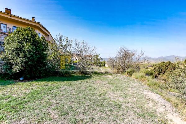 Terreno en camino de la Creu s/n