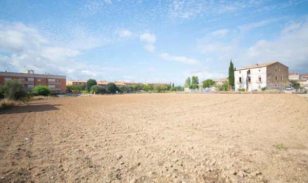 Terreno en avenida catalunya