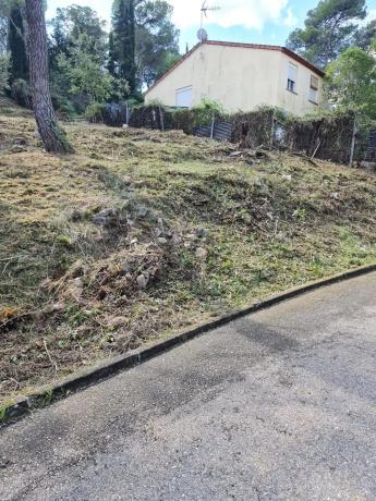 Terreno en calle Tarragona, 617