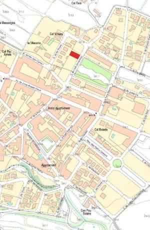 Terreno en calle Lluís Companys, 11