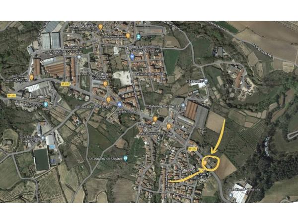 Terreno en plaza de les Eres