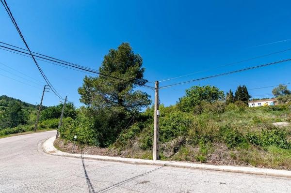 Terreno en calle Sant Bernat