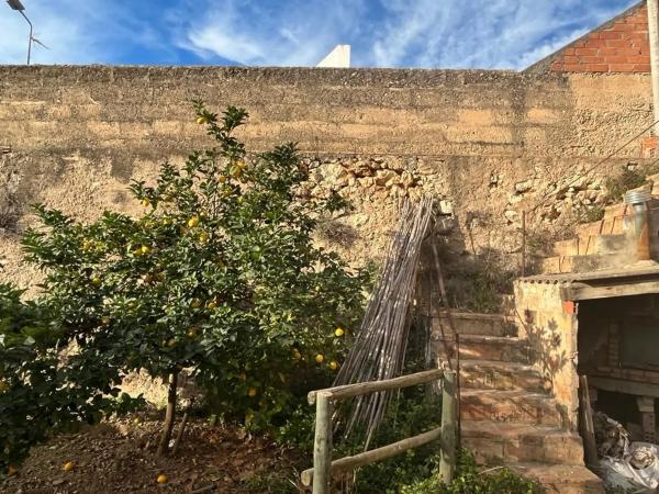 Terreno en avenida catalunya, 50