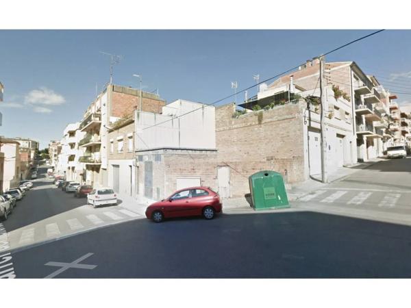 Terreno en calle d'Aragó