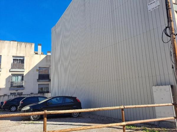 Terreno en avenida Anselm Clavé, 4