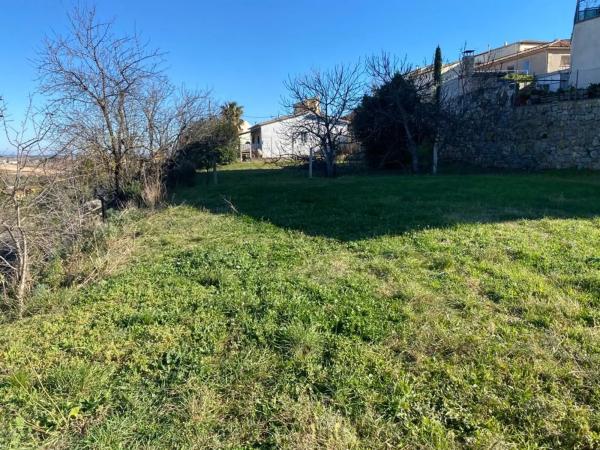 Terreno en camino de la creu