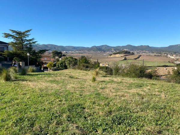 Terreno en camino de la creu