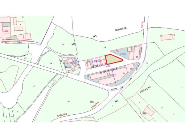 Terreno en calle La Granja