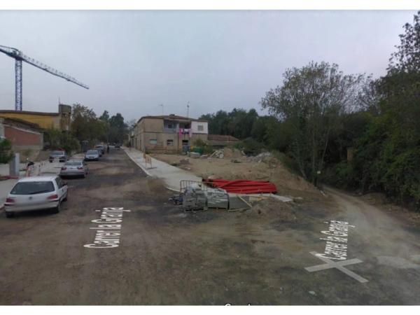 Terreno en calle La Granja
