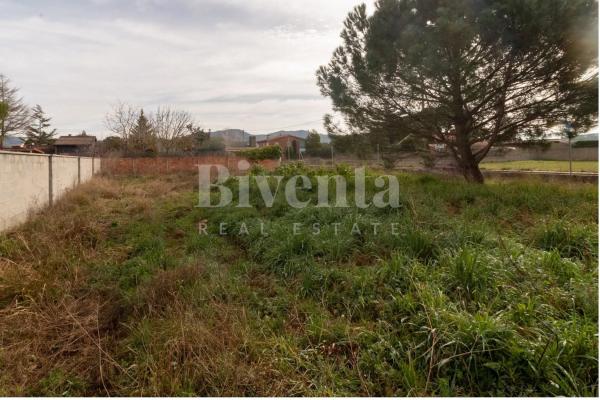 Terreno en calle Moreres, 40