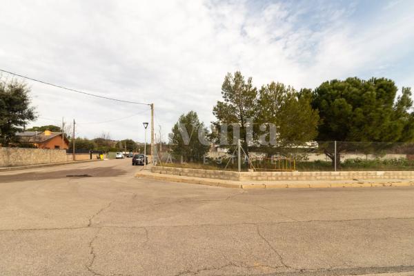 Terreno en calle Moreres, 40