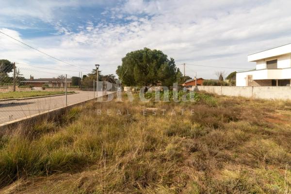 Terreno en calle Moreres, 40