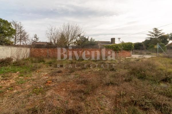 Terreno en calle Moreres, 40