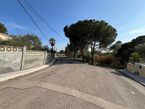 Terreno en calle Corona Australis, 9