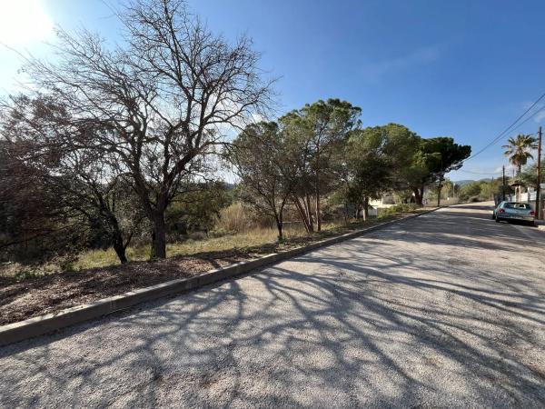 Terreno en calle Corona Australis, 9