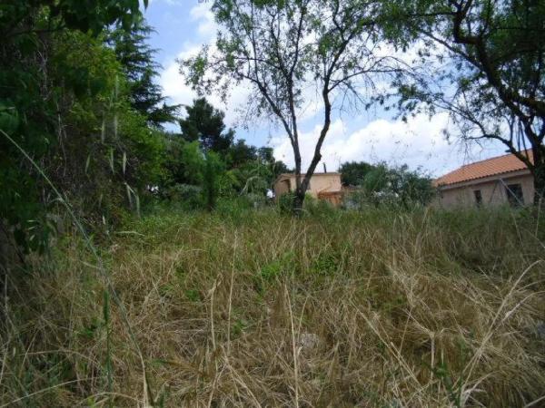 Terreno en calle Coll i Alentorn, 75