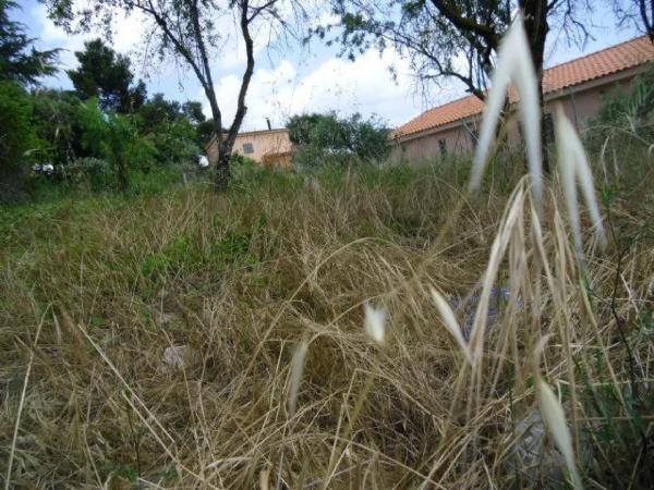 Terreno en calle Coll i Alentorn, 75