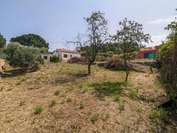 Terreno en calle de Pujals s/n