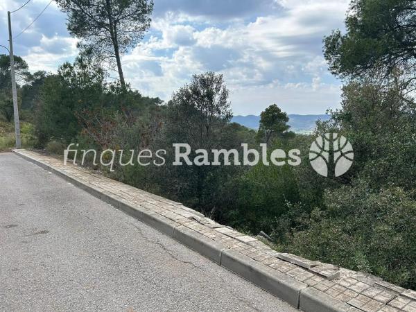 Terreno en calle Pau Claris, 196 -188