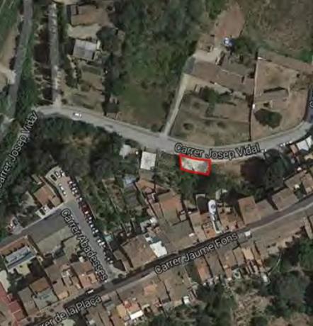 Terreno en calle Josep Vidal