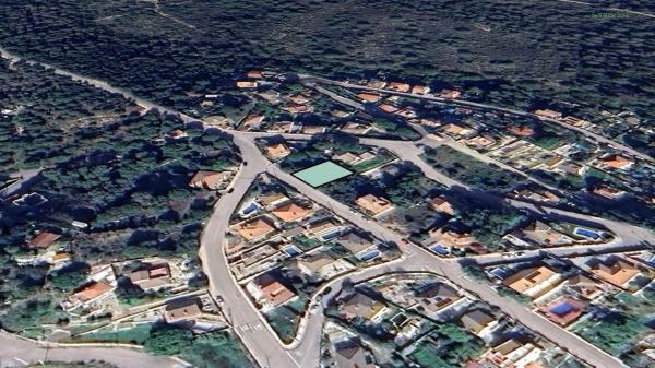 Terreno en calle Suécia