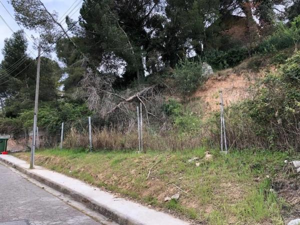 Terreno en calle Orses