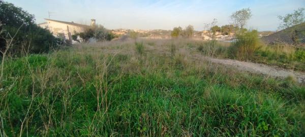 Terreno en calle Igualada