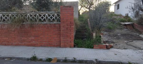 Terreno en calle Igualada