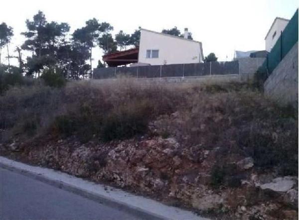 Terreno en calle Joan Miró