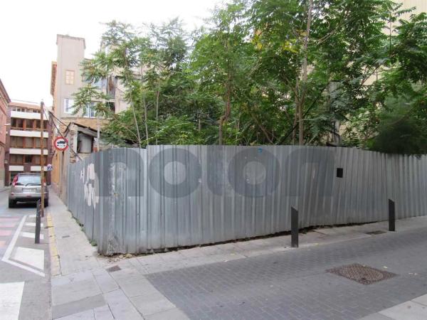 Terreno en calle de Sant Pau