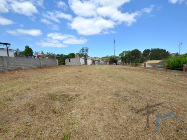 Terreno en calle Tramuntana