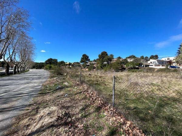 Terreno en Urbanizacion Monserrat Parc zona A, 11