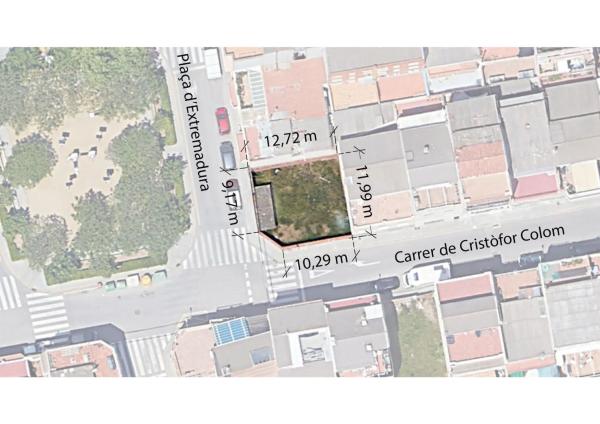 Terreno en plaza Extremadura, 18