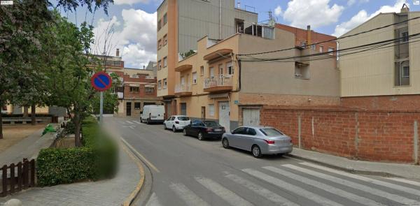 Terreno en plaza Extremadura, 18