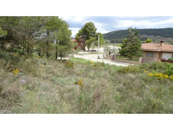 Terreno en calle del Noguer