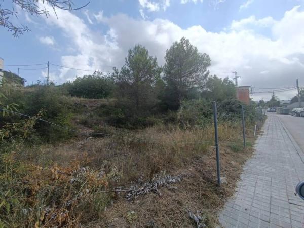 Terreno en La Llacuna