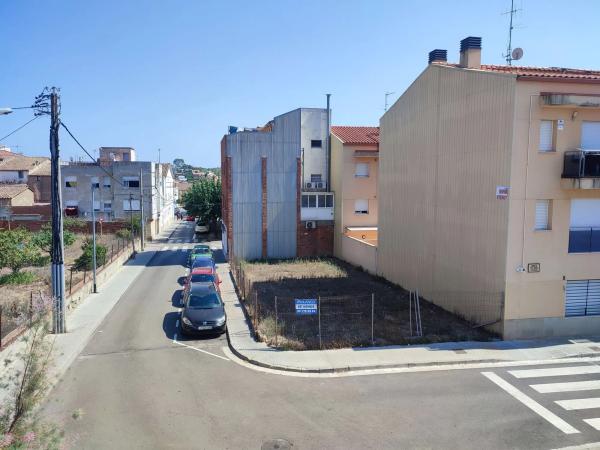 Terreno en calle Maragall, 10