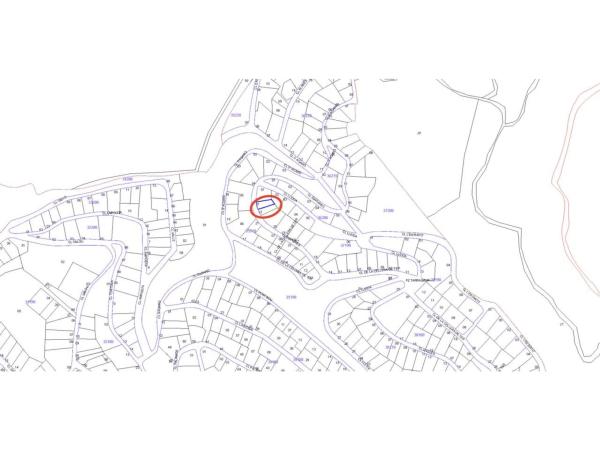 Terreno en calle Empúries