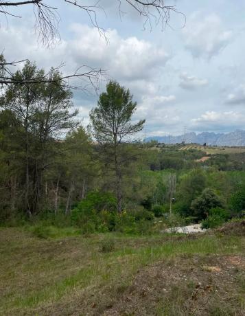 Terreno en calle pau claris s/n