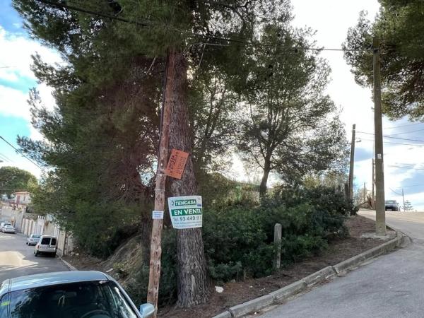 Terreno en calle Santa Creu de Creixà, 5